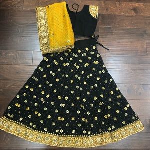 Kids Lengha, black and yellow Chaniya choli